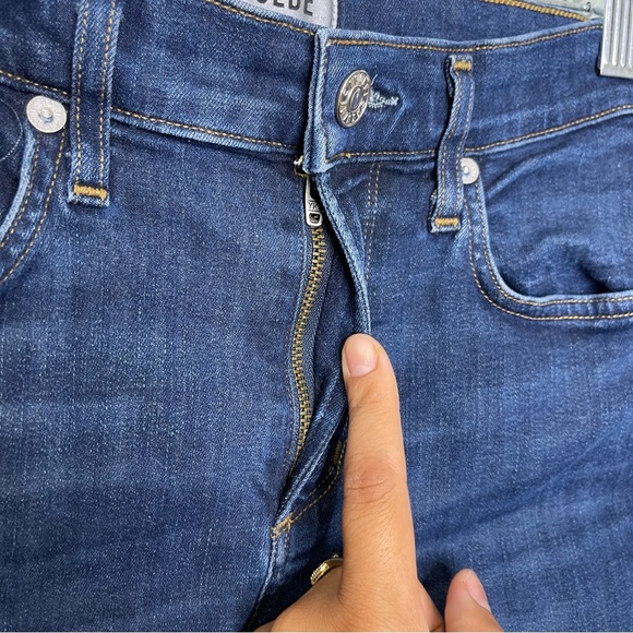 AGOLDE Sophie Crop Raw Edge Hem Size 25 - Picture 6 of 11